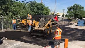 Best Concrete Driveway Installation  in Encinal, TX